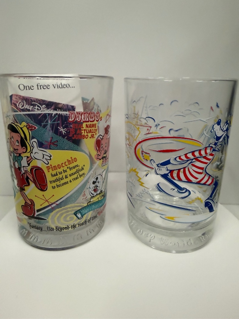 Vintage Disney Glasses- EJ566